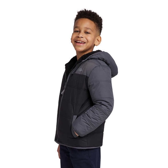 Eddie Bauer - Youth Reversible Winter Jacket - Picture 3 of 7